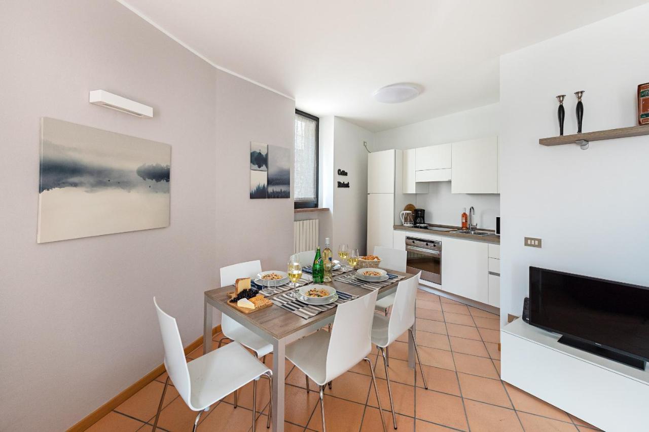 La Limonaia Apartments By Wonderful Italy Gardone Riviera Exterior photo